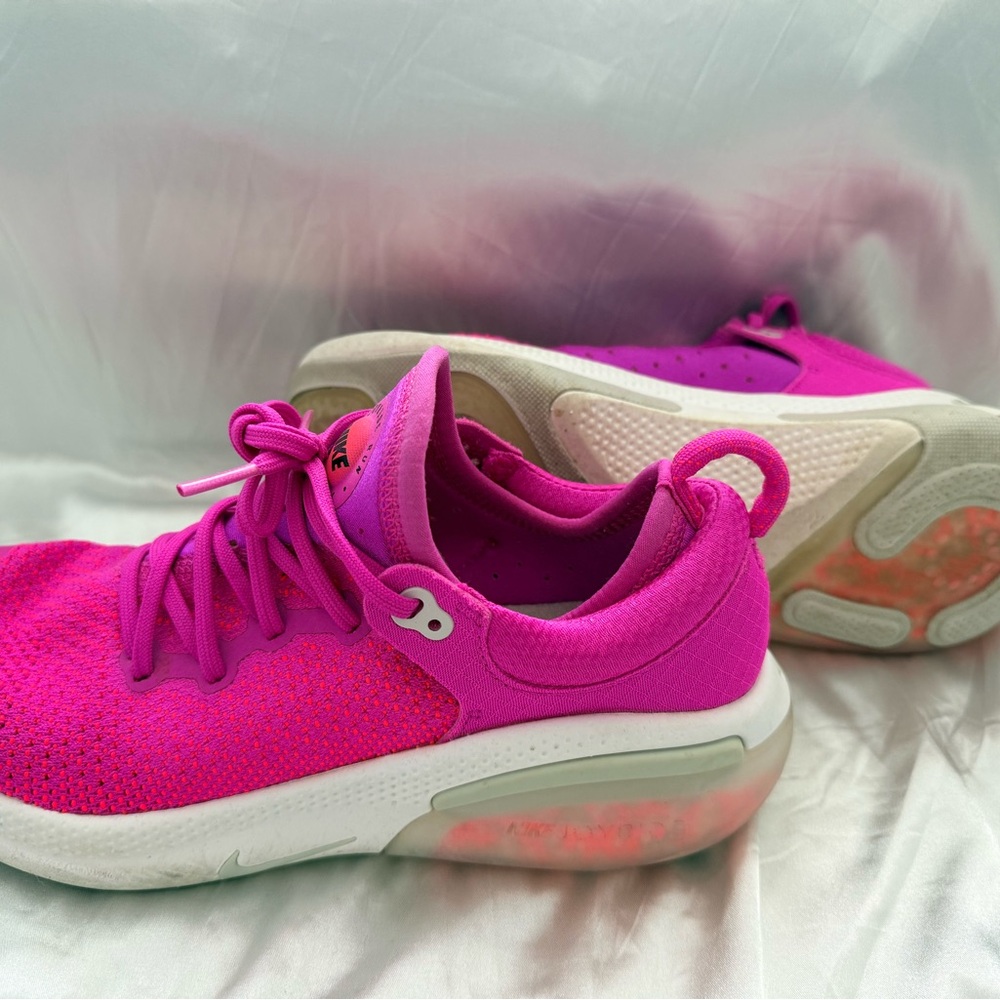 Women's Pink Athletic Shoes